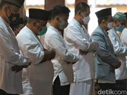 Batas Waktu Sholat Isya, Apa Boleh Dikerjakan Lewat Tengah Malam?