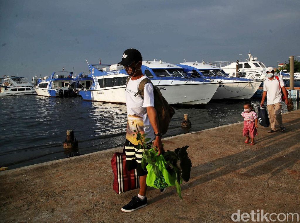 Begini Suasana Pelabuhan Kaliadem Saat Libur Lebaran Begini Suasana Pelabuhan Kaliadem Saat Libur Lebaran