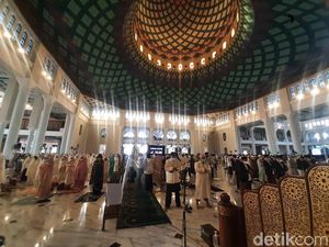 Cek Jadwal Imsak dan Subuh untuk Surabaya Raya Minggu 17 April 2023 Cek Jadwal Imsak dan Subuh untuk Surabaya Raya Minggu 17 April 2023