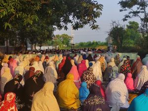 Salat Id, Korban Lumpur Lapindo Ingatkan Pemerintah Bayar Ganti Rugi