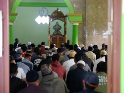 Salat Id di Ilaga Papua Dijaga Aparat TNI-Polri Bersenjata Lengkap