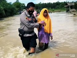 Basarnas Evakuasi 5.308 Korban Banjir di Satui Kalsel