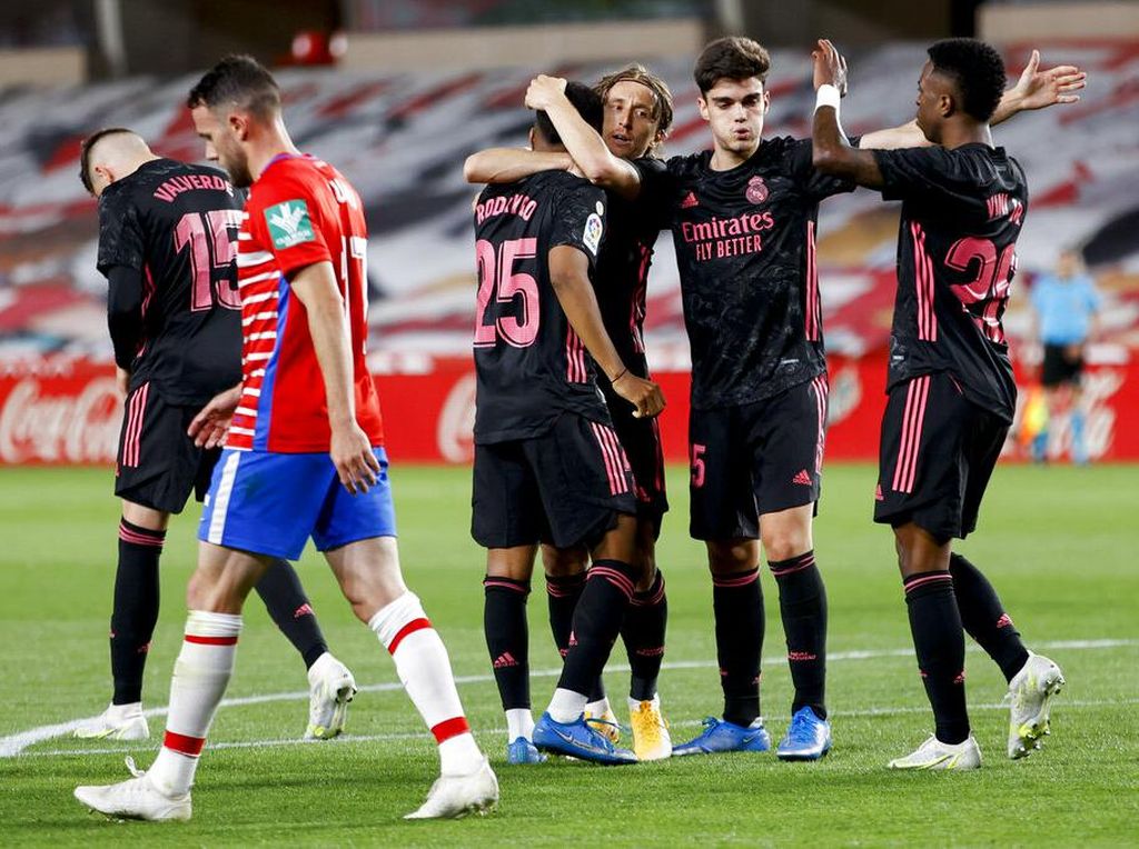 Granada Vs Madrid: Menang 4-1, El Real Terus Pepet Atletico Granada Vs Madrid: Menang 4-1, El Real Terus Pepet Atletico