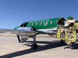 Beda Nasib Pesawat Tabrakan: Melaju dengan Parasut Vs Badan Hampir Putus