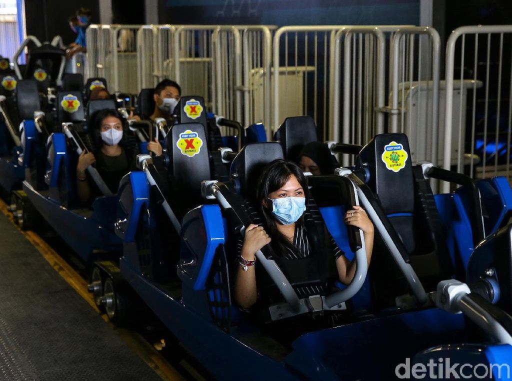 Trans Studio Cibubur Terapkan Prokes, Pengunjung Makin Akrab dengan Tiket Online Trans Studio Cibubur Terapkan Prokes, Pengunjung Makin Akrab dengan Tiket Online