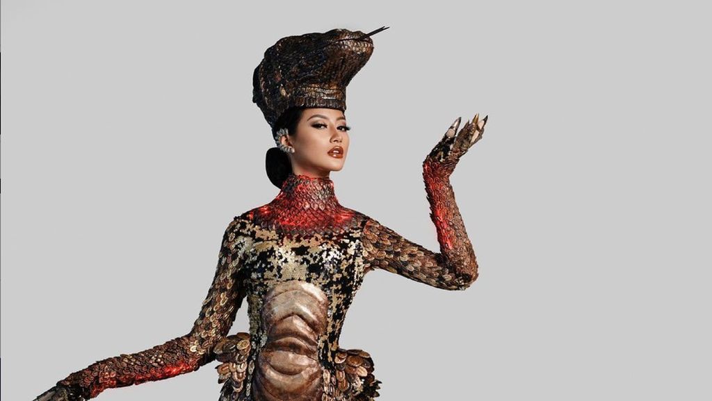 8 Kostum Nasional Unik Miss Universe 2020, dari Indonesia Kostum Komodo