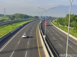 Volume Kendaraan Akan Turun Saat Tarif Tol Surabaya-Gempol Naik