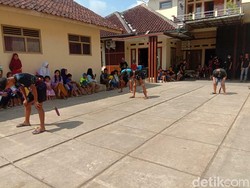 Balap Terong-Berburu Koin, Tradisi Anak Ciamis Rayakan Lebaran