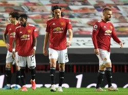 Bandingkan MU dan Man City, Roy Keane Ngeri Sendiri