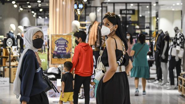 Pusat Perbelanjaan Ibu Kota Ramai di Kala Libur Lebaran