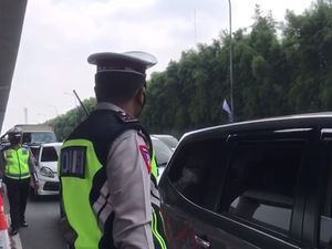 Selama Lebaran, 1.357 Kendaraan Diputar Balik di Cikarang Barat Selama Lebaran, 1.357 Kendaraan Diputar Balik di Cikarang Barat