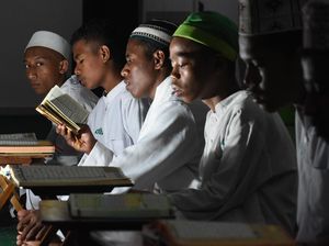 Syiar Islam Dari Ponpes Nuu Waar