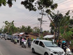 Wisatawan Bubar, Lalu Lintas dari Carita Arah Pandeglang Mengular hingga 5 Km