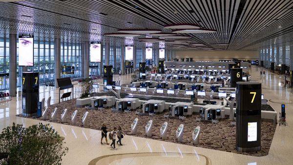 Potret Bandara Changi yang Jadi Klaster Corona Terbesar di Singapura