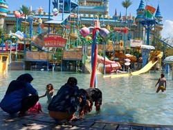 Langgar Prokes, Kolam Renang Water Park Kenjeran Surabaya Ditutup Satgas