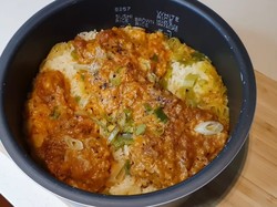 Ayam Gulai McDonalds Viral, YouTuber Ini Bikin Kreasinya Pakai Rice Cooker!