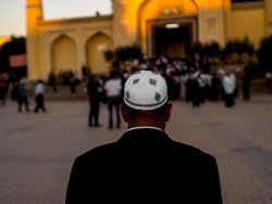 Ratusan Ulama Uighur China Ditangkap dalam Operasi di Xinjiang