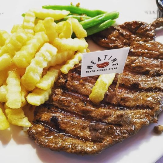 Steak Kaki Lima Rasa Bintang Lima yang Harga Terjangkau dan Viral.