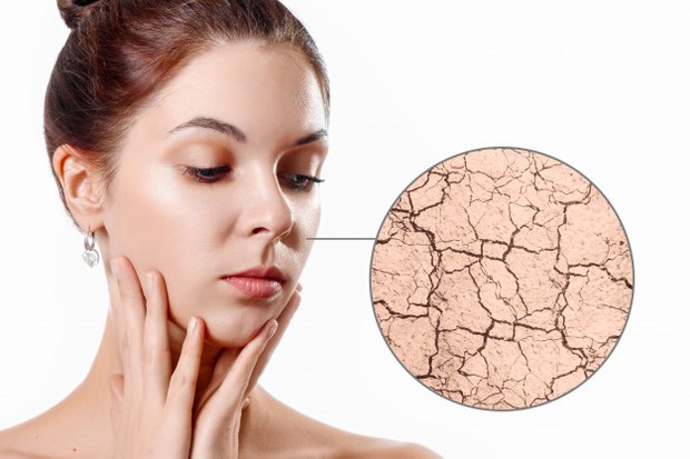 2 Jenis Alkohol Dalam Skincare Ini Penting Untuk Kamu Ketahui/freepik.com