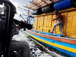 Detik-detik Penyergapan 6 Kapal Berbendera Vietnam di Laut Natuna
