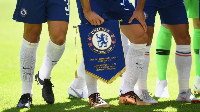 LONDON, ENGLAND - AUGUST 05:  The Chelsea pennant is seen during the FA Community Shield between Manchester City and Chelsea at Wembley Stadium on August 5, 2018 in London, England.  (Photo by Michael Regan/Getty Images)