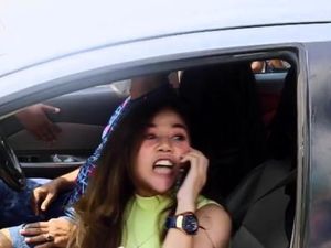 Heboh Wanita Maki-maki Petugas Gegara Diputar Balik di Anyer Heboh Wanita Maki-maki Petugas Gegara Diputar Balik di Anyer