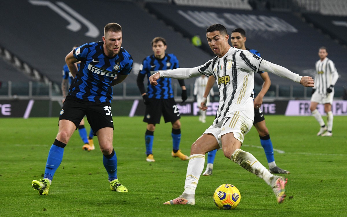 Juventus Vs Inter: Diwarnai 2 Kartu Merah, Bianconeri Menang 3-2. (Foto: Getty Images/Chris Ricco)