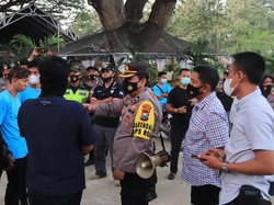 Kopdar Ratusan Kawula Muda di Tuban Dibubarkan Polisi