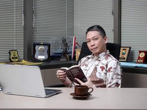 Terduga Perekam di Kamar Mandi Bobobox Disebut Nangis Saat Bertemu Korban Terduga Perekam di Kamar Mandi Bobobox Disebut Nangis Saat Bertemu Korban