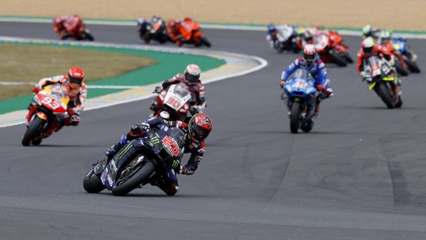 MotoGP - French Grand Prix - Circuit Bugatti, Le Mans, France - May 16, 2021 Monster Energy Yamaha MotoGP's Fabio Quartararo in action during the MotoGP race REUTERS/Stephane Mahe