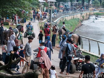 Puncak Libur Lebaran, Taman di Serpong Diserbu Warga