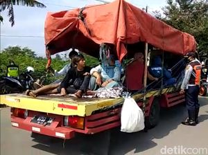 Meski Ditutup, Ribuan Kendaraan Berusaha Masuk ke Kawasan Wisata Sukabumi