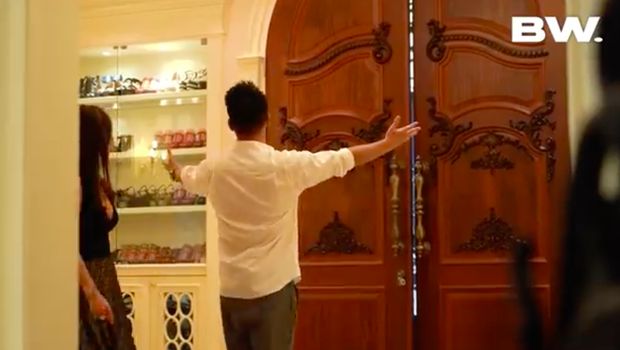 Rumah Crazy Rich PIK Helena Lim
