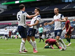 Tottenham Kembali Beraroma Menyerang