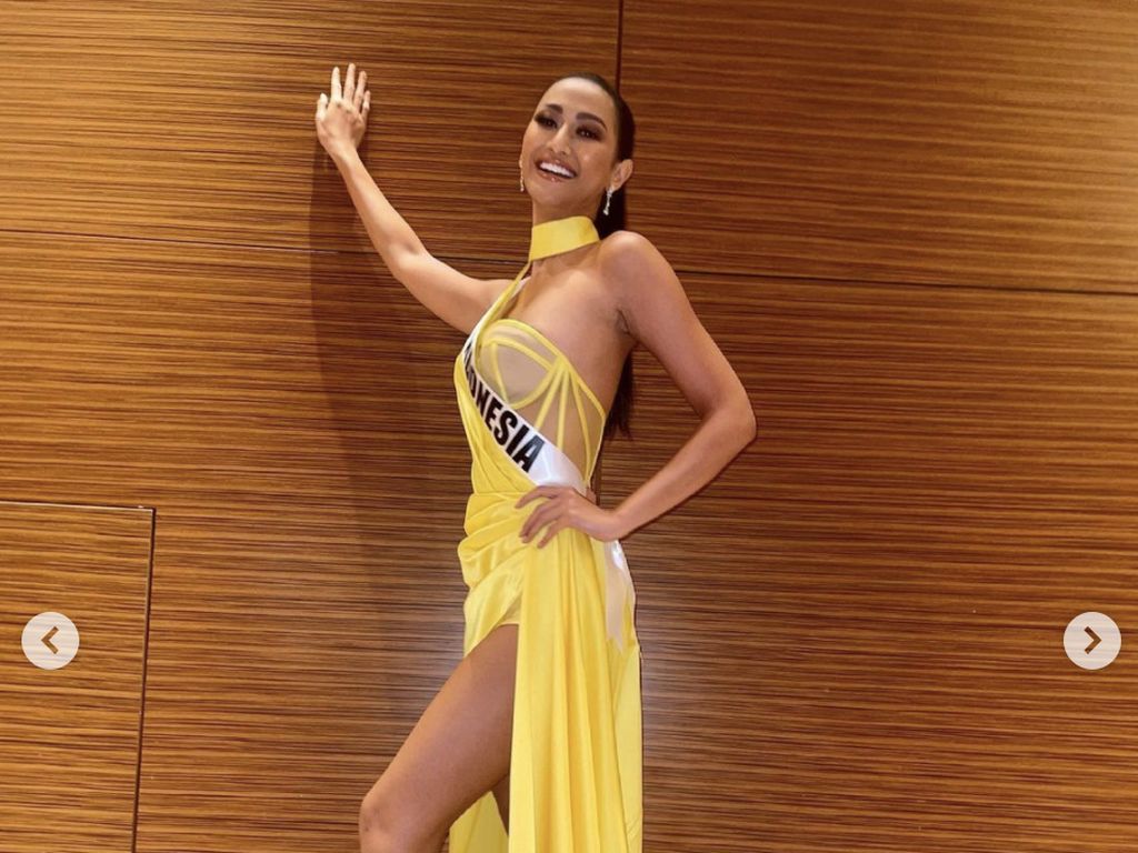 10 Foto Ayu Maulida, Pakai Kostum Komodo Hingga Top 21 Miss Universe 2020 10 Foto Ayu Maulida, Pakai Kostum Komodo Hingga Top 21 Miss Universe 2020