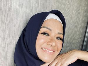 10 Gaya Betharia Sonata Kini Pakai Hijab karena Hidayah Ramadan