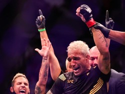 Charles Oliveira, Singanya Singa di UFC