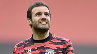 10. Juan Mata – £160,000 (Rp 3 miliar) per pekan. Foto: AP/Peter Powell