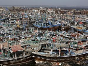 Kapal Nelayan India-Pakistan Mati Suri Gegara Topan Tauktae