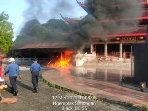 Kebakaran di Klenteng Sam Poo Kong Semarang