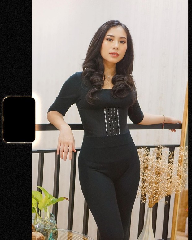 Pesona Abel Cantika/sumber: www.instagram.com/abellyc/ Terlihat body goals meski baru saja melahirkan.