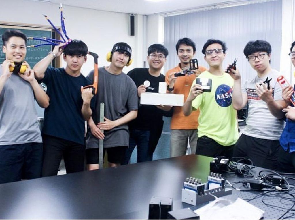 Kisah Mahasiswa RI Berkuliah di Korea : Bermalam di Kampus Selama Ujian Kisah Mahasiswa RI Berkuliah di Korea : Bermalam di Kampus Selama Ujian