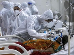 Omicron Picu Kekhawatiran Gelombang Ketiga, Dokter-dokter India Demo