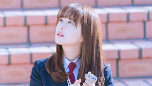 10 Potret Park Bo Young, Masih Pantas Pakai Seragam SMA di Umur 31 Tahun