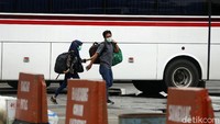 Hendak ke Jawa, Pemudik dari Sumatera Mulai Padati Pelabuhan Bakauheni