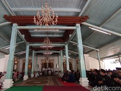 Gelar Open House, Keraton Kanoman Cirebon Batasi Tamu yang Datang