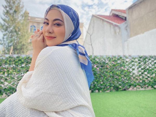 7 Potret Liza Aditya yang Terseret Isu Pelecehan Seksual Pesepakbola