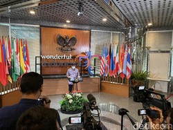 Kemenparekraf Jemput Bola Turis Dunia di Dubai