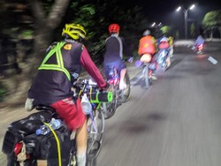 Cerita Pemudik Bersepeda dari Depok ke Kendal Jateng, Lalui Penyekatan