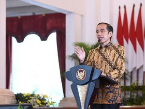 Jokowi: Hati-hati Gelombang Kedua, Malaysia-Singapura Sudah Lockdown Jokowi: Hati-hati Gelombang Kedua, Malaysia-Singapura Sudah Lockdown